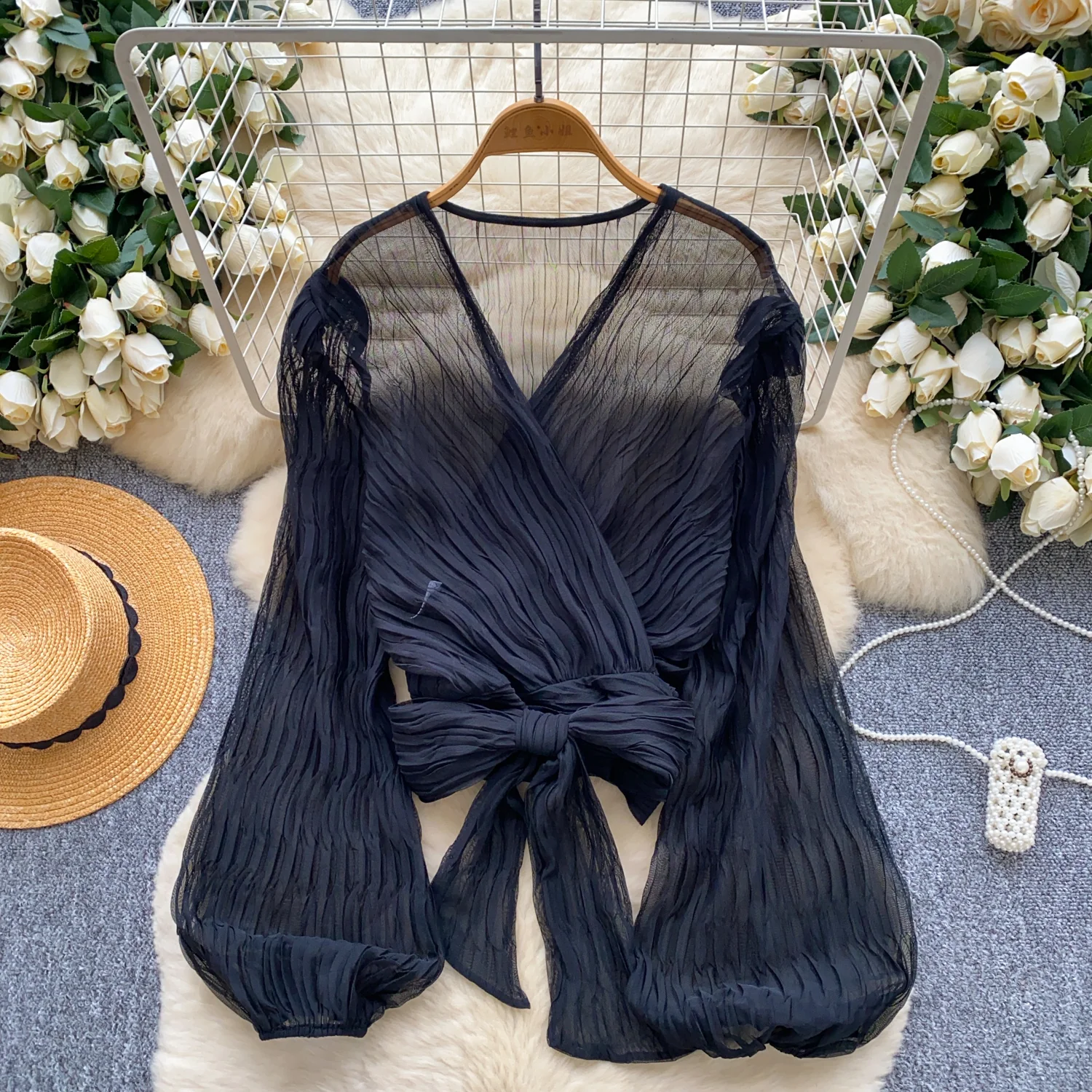 Bylle - V-hals Blouse met Strik en Ruches - Image 4