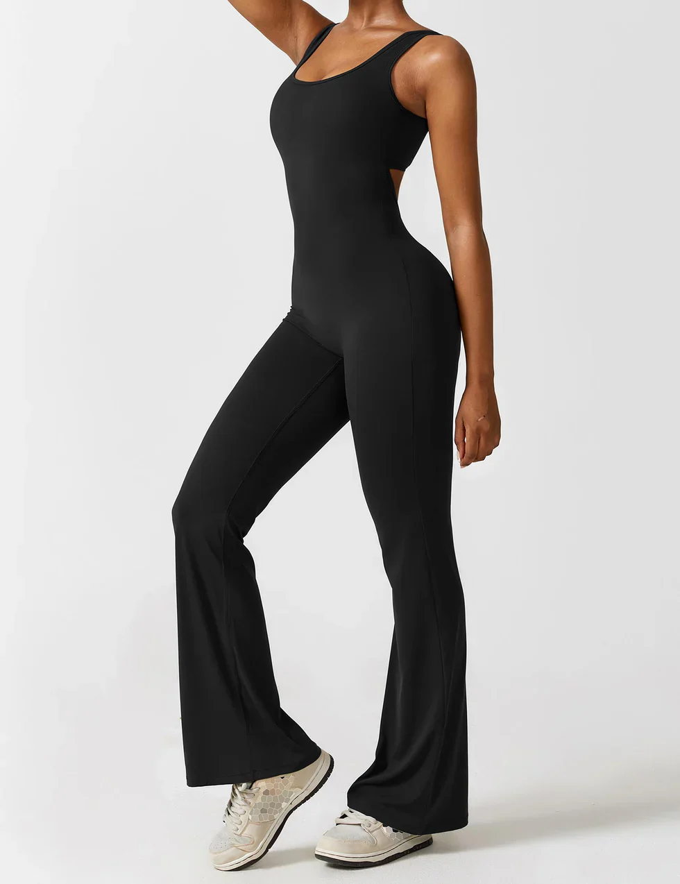 Elena Flared Jumpsuit met V-Rug en Shaping Fit voor Dames - Image 4