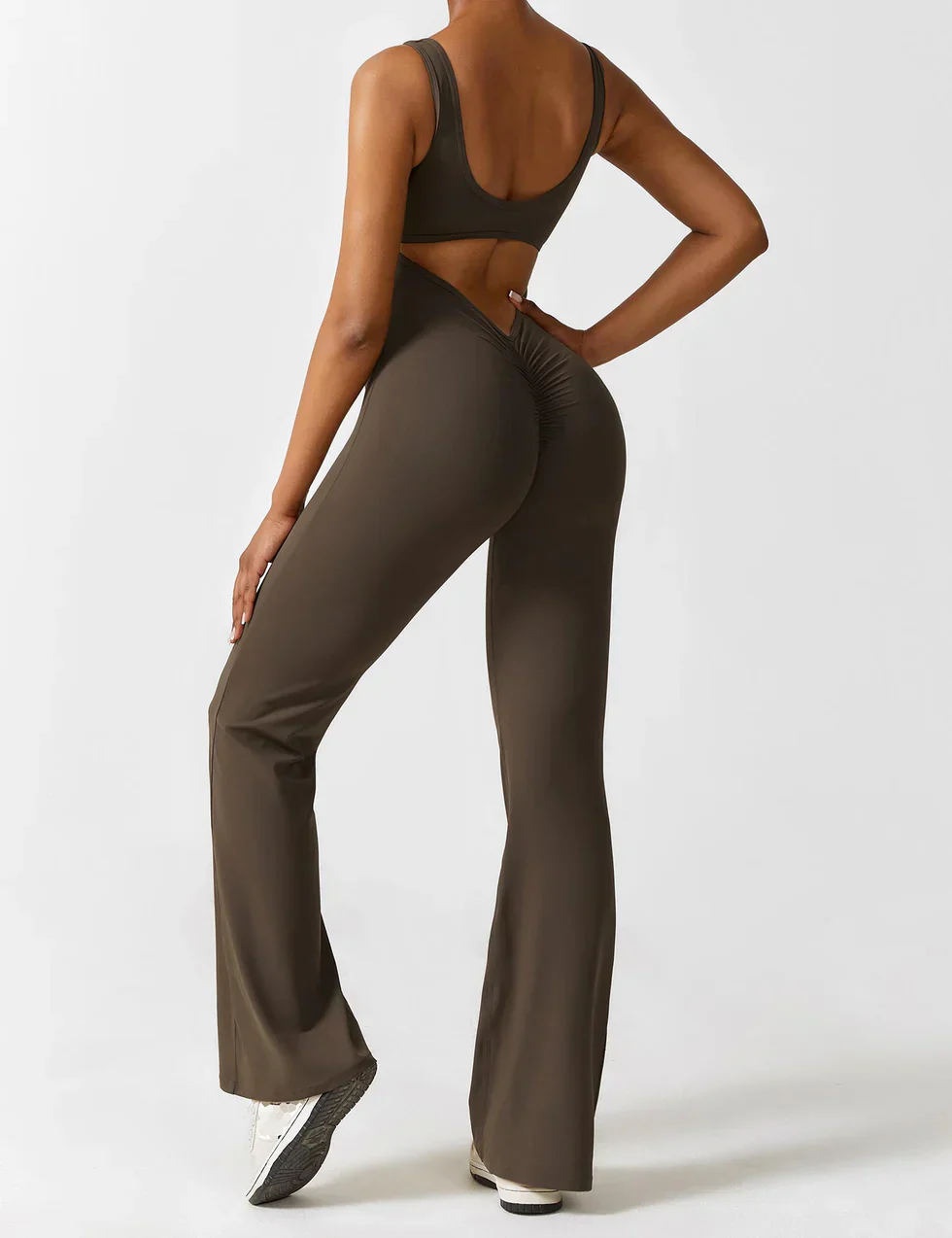 Elena Flared Jumpsuit met V-Rug en Shaping Fit voor Dames - Image 9