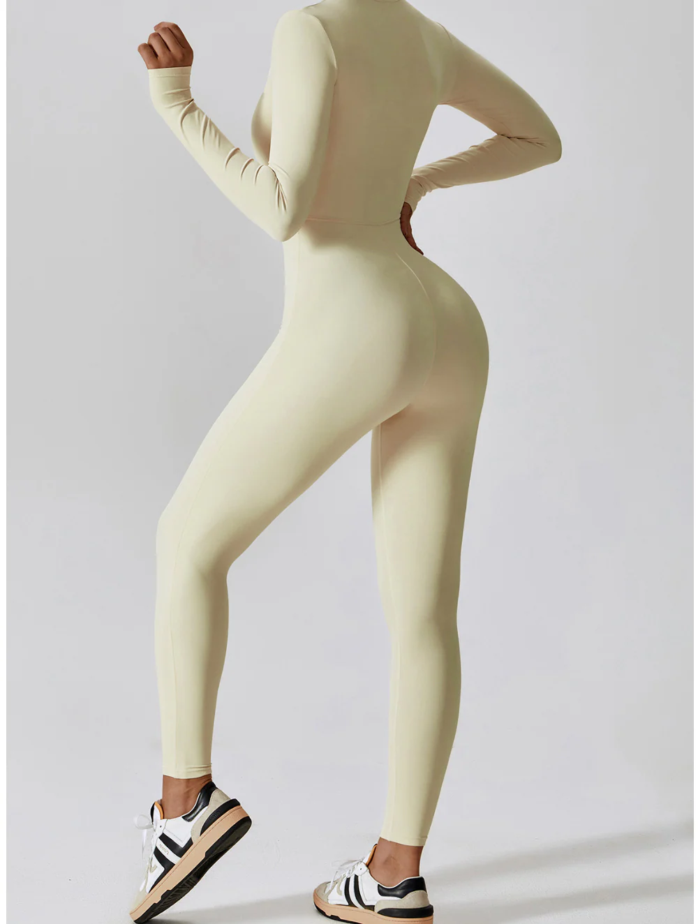 Fayenne - Shaping Yoga Fitness Jumpsuit met Lange Mouwen - Image 7