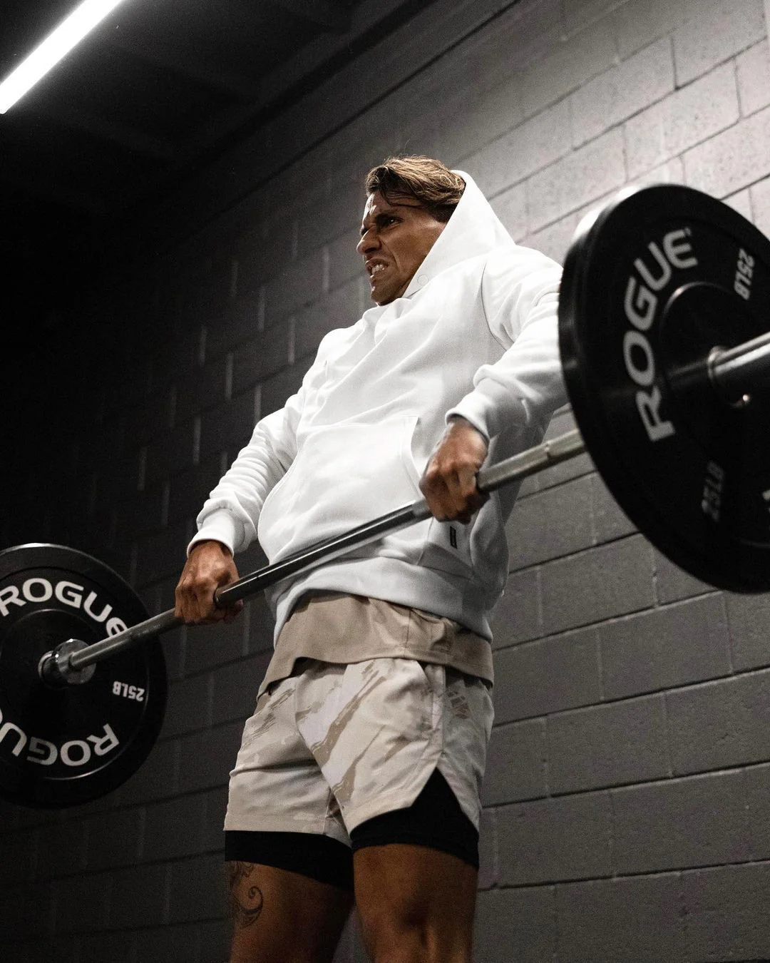 Titan Performance Hoodie - Winter Essential - Image 10