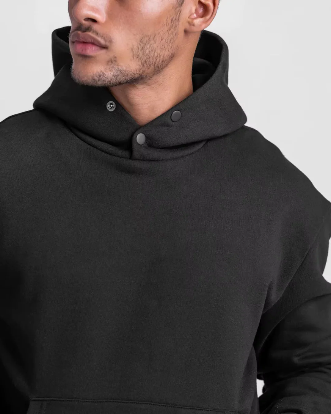 Titan Performance Hoodie - Winter Essential - Image 11