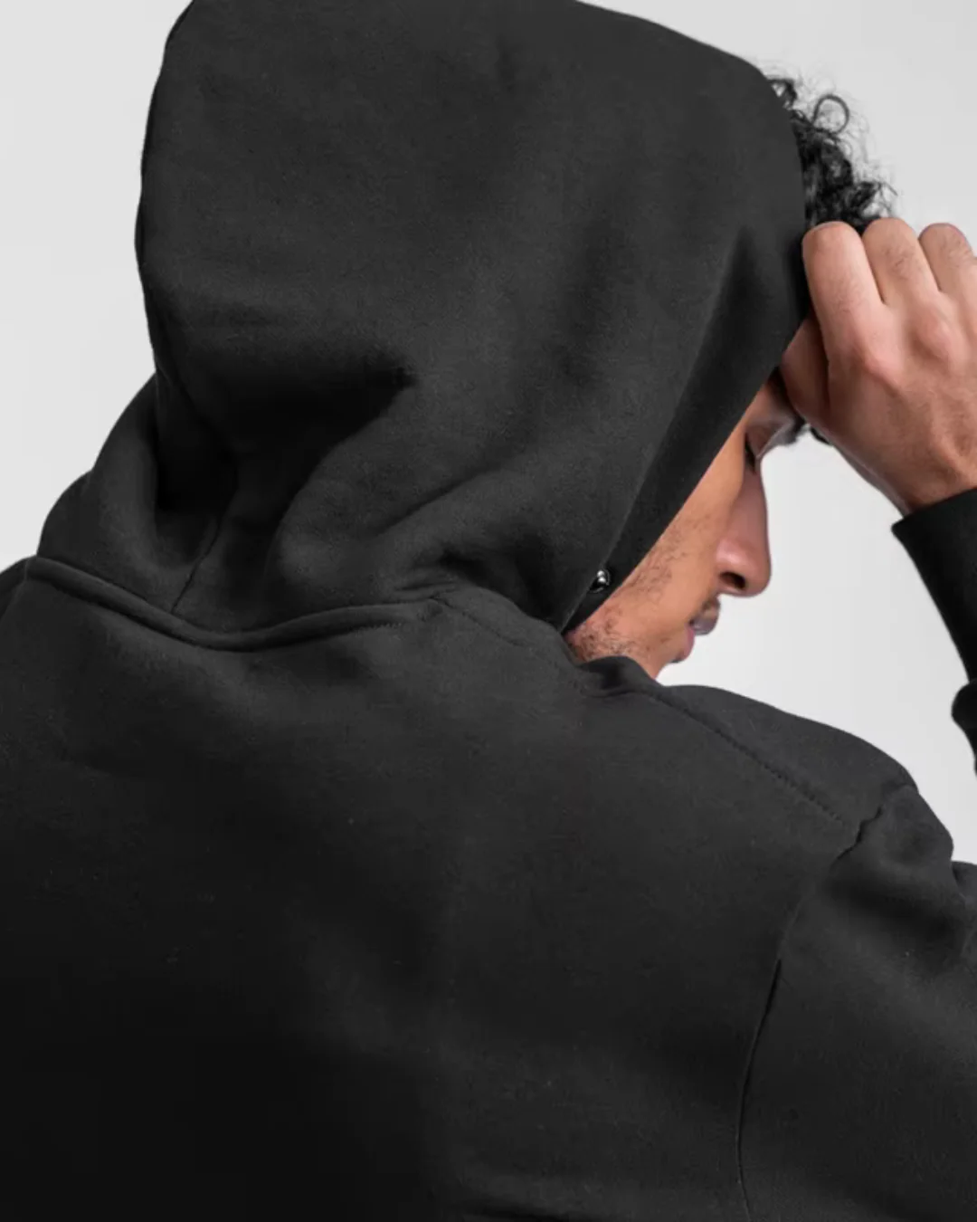 Titan Performance Hoodie - Winter Essential - Image 12