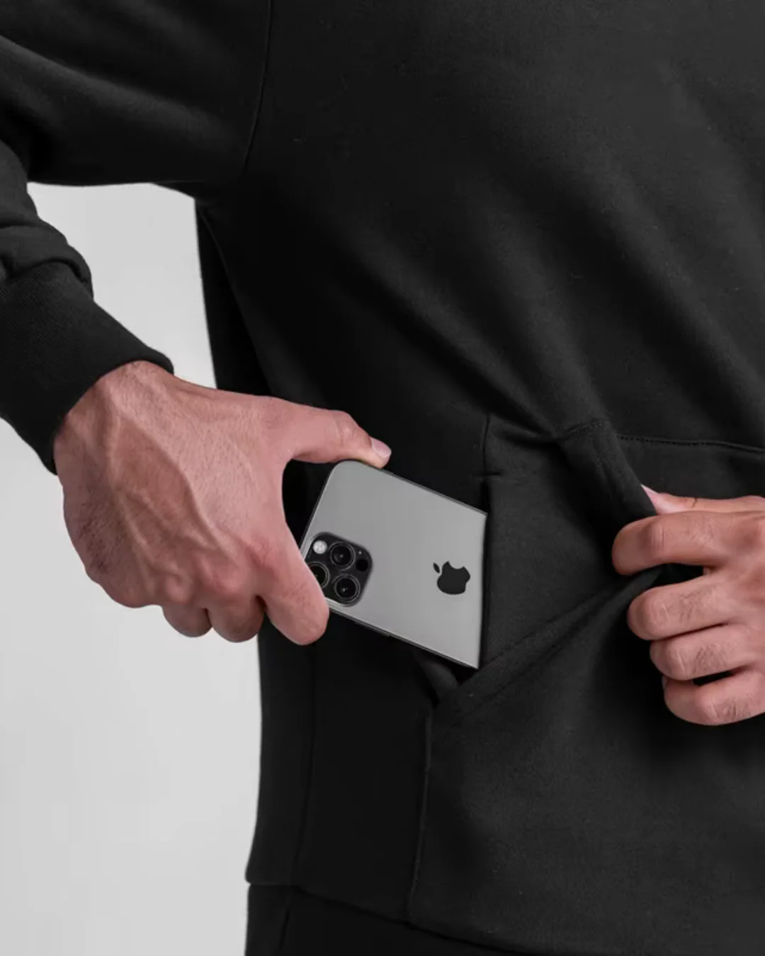 Titan Performance Hoodie - Winter Essential - Image 13